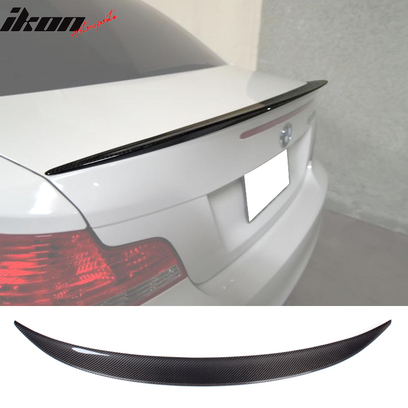 IKON MOTORSPORTS, Trunk Spoiler Compatible With 2007-2013 BMW 1 Series E82 , Matte Carbon Fiber + FRP M Performance Style Rear Spoiler Wing, 2008 2009 2010 2011 2012