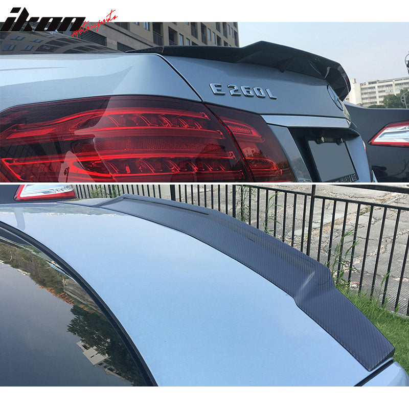 IKON MOTORSPORTS, Trunk Spoiler Compatible With 2010-2016 Mercedes-Benz E-Class W212 Sedan E200 E350 E400 E500 E63 AMG , Matte Carbon Fiber RT Style Rear Spoiler Wing, 2011 2012 2013 2014 2015