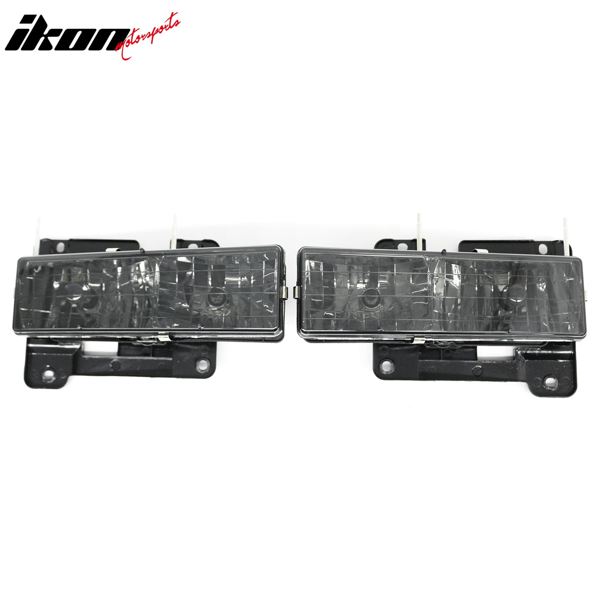 Fits 88-99 Chevrolet/GMC C/K 1500/2500/3500 Blazer Front Headlights W/Smoke Lens