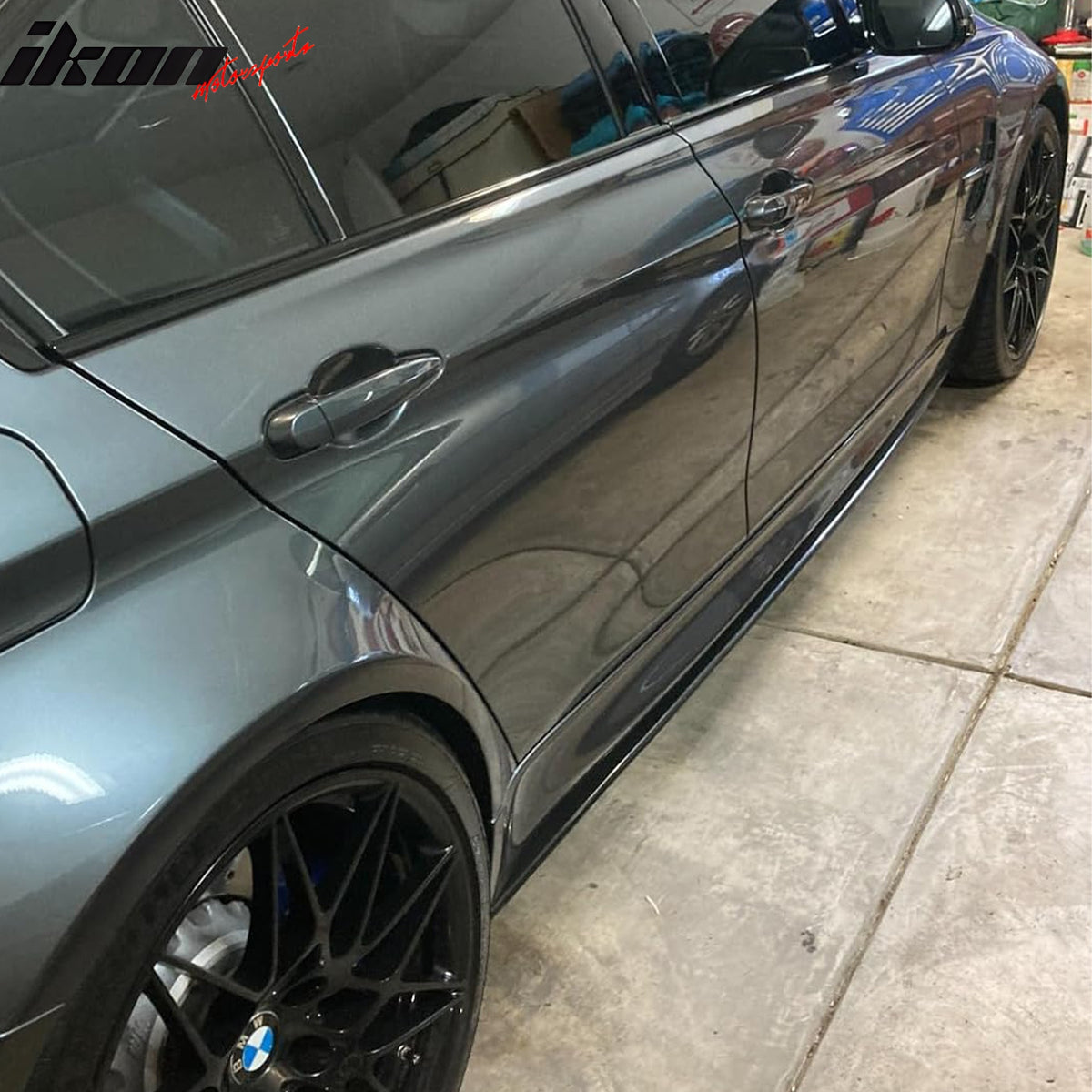 IKON MOTORSPORTS, Side Skirts Diffuser Compatible with 2015-2018 BMW F80 M3, MT Style Polyurethane PU Unpainted Black Rocker Panel Splitter Side Underbody Spoiler