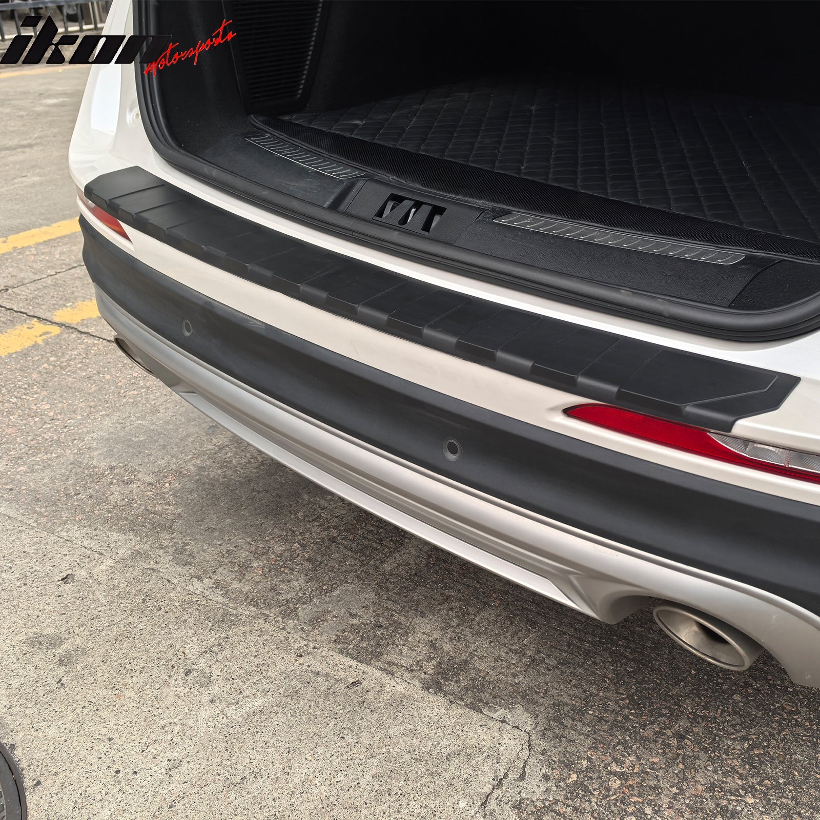 Fits 20-25 Lincoln Corsair Rear Bumper Cover Protector Guard Step Plate Pad Trim