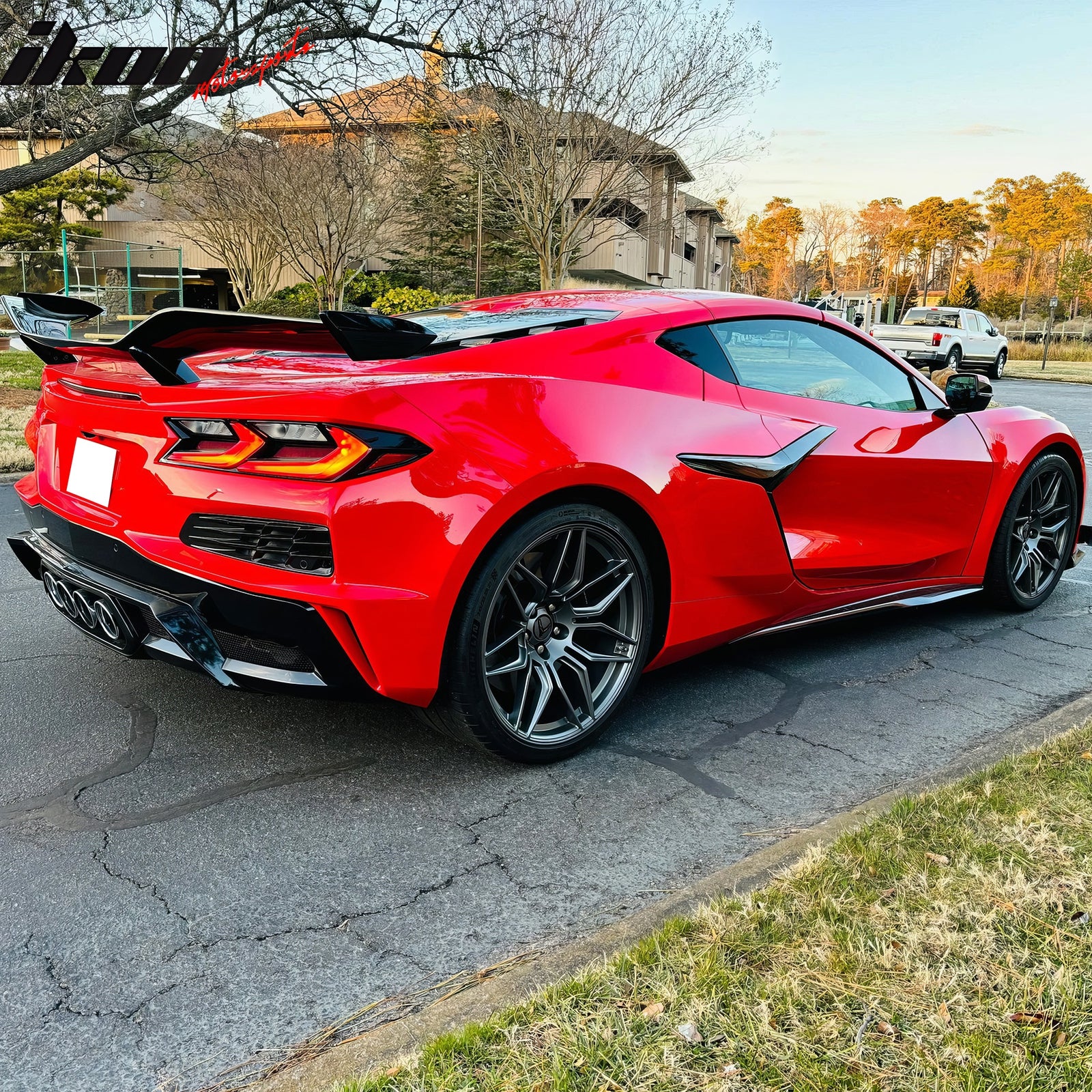 IKON MOTORSPORTS Rear Diffuser Cover, Compatible with 2023-2025 Chevrolet Corvette C8 Z06 & ZR1, OE Style Pearl Black PP Rear Bumper Valance Spoiler, Air Dam Chin Splitter Molding Replacement