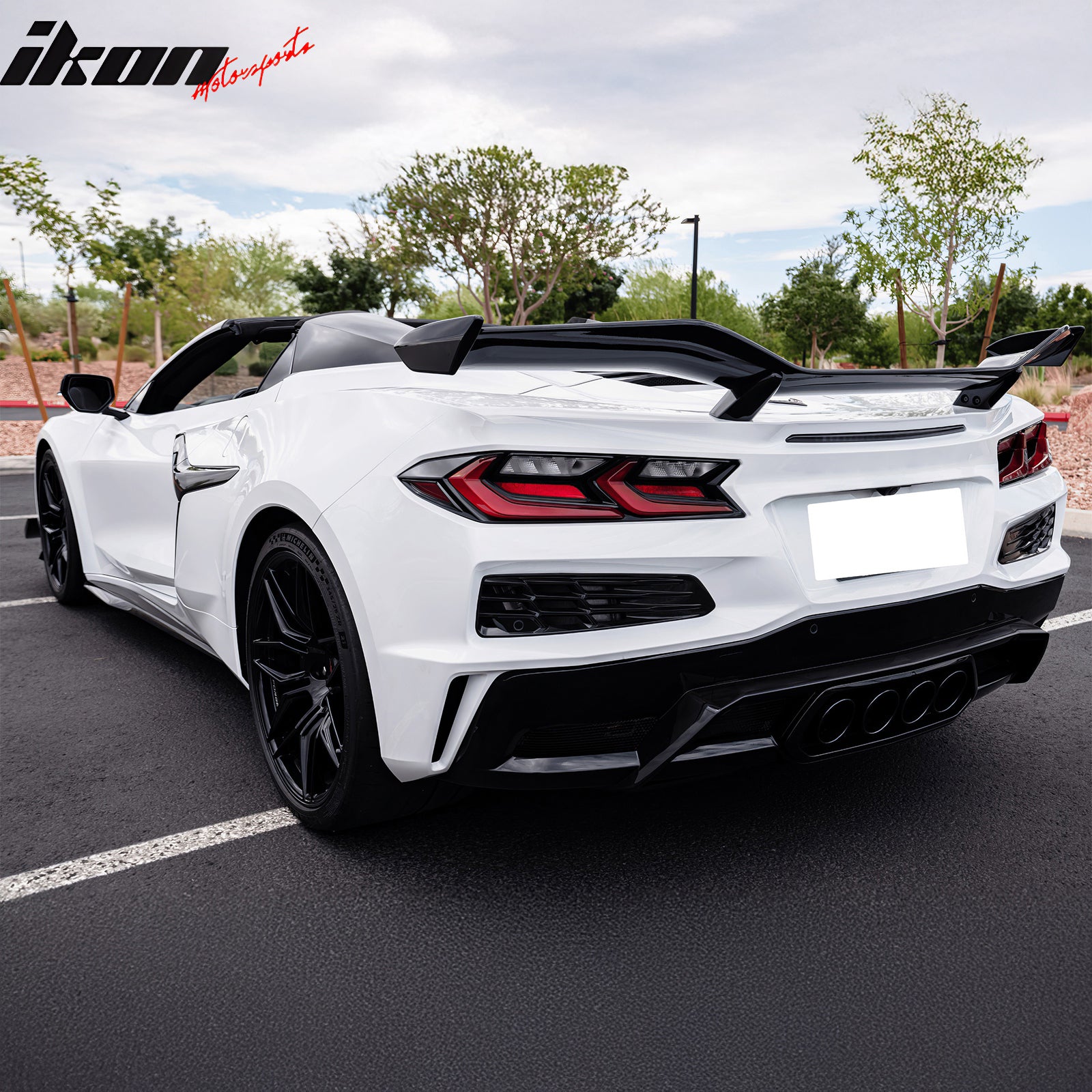 IKON MOTORSPORTS, Trunk Spoiler W/ Mount Brackets Compatible with 2023-2025 Chevrolet Corvette C8 E-Ray / Z06 / ZR1, Z07 Style Pearl Black Aluminum Rear Trunk Lid Spoiler Wing Lip
