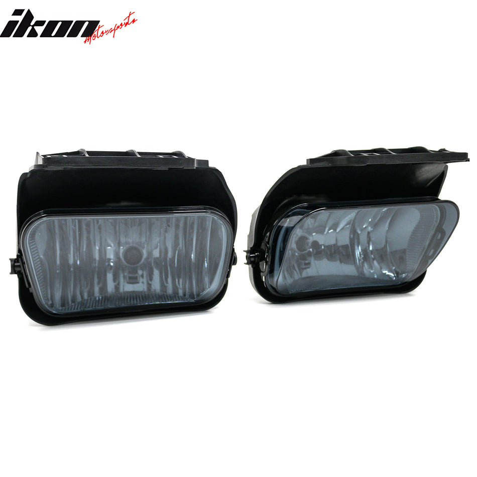 IKON MOTORSPORTS Fog Lights, Compatible with 2002-2006 Chevrolet Avalanche 1500 2500 w/o Body Cladding Model, Clear Lens Front Bumper Driving Fog Lamp, Pair