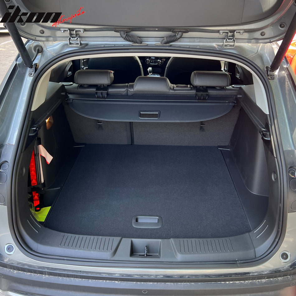 IKON MOTORSPORTS, Rear Cargo Cover Compatible With 2024 Chevrolet Trax, Retractable Rear Trunk Security Cargo Cover Luggage Shade Black Canvas