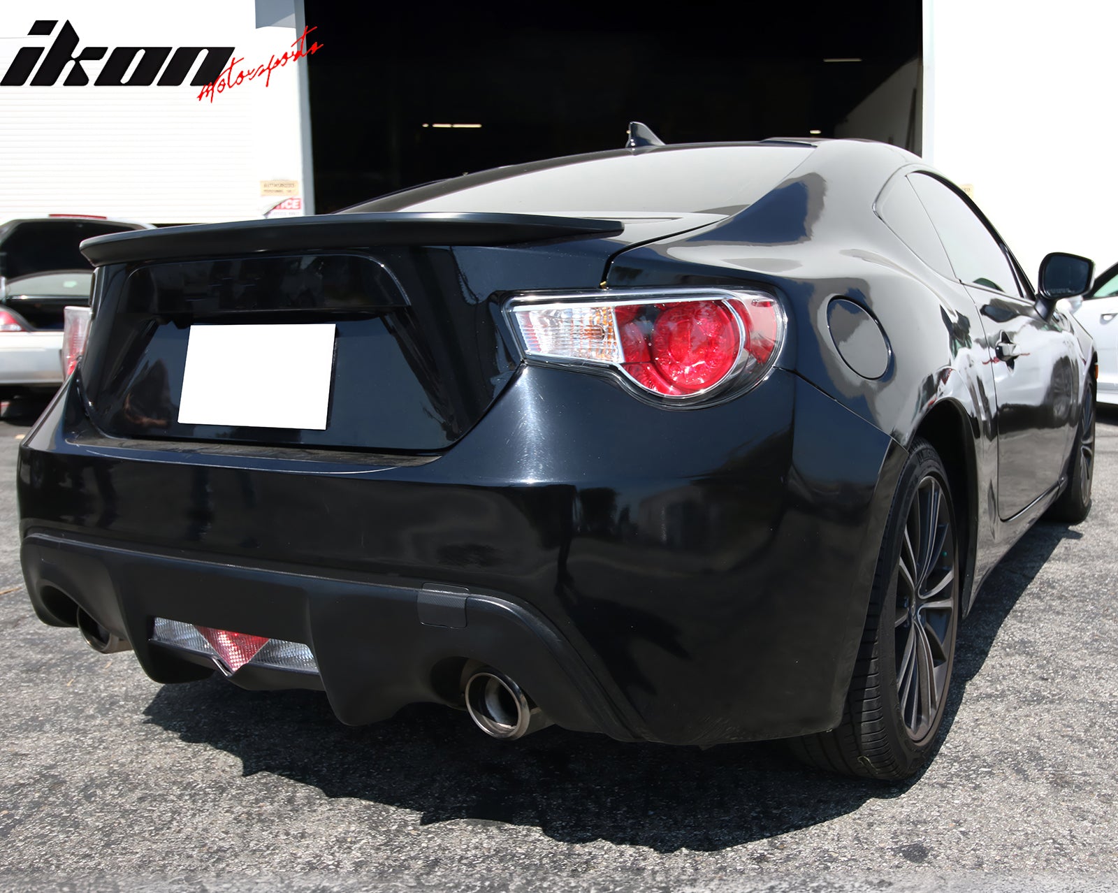 IKON MOTORSPORTS, Trunk Spoiler Compatible with 2013-2016 Scion FR-S 2013-2020 Subaru BRZ 2017-2020 Toyota 86, STI JDM Factory Style Painted #202/212 Black ABS Rear Trunk Lid Spoiler Wing Lip