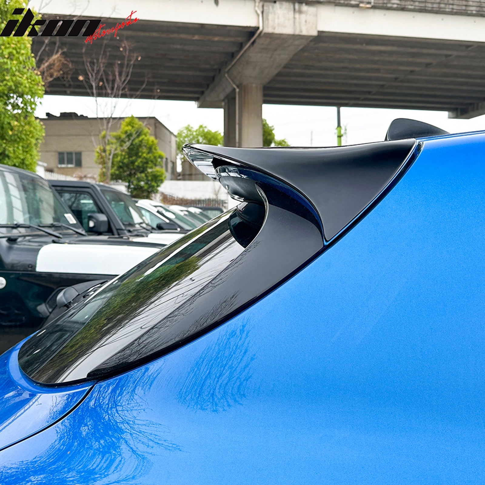 Fits 23-26 Alfa Romeo Tonale V Style Rear Roof Spoiler Deflector Gloss Black ABS