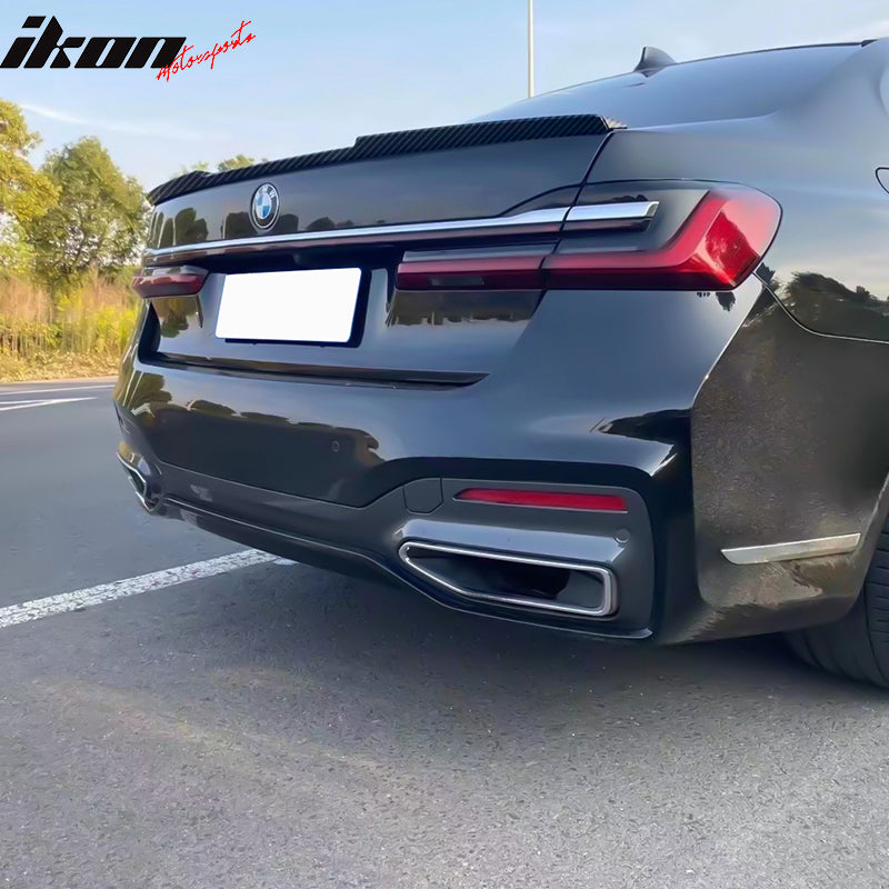 IKON MOTORSPORTS, Trunk Spoiler Compatible with 2020-2022 BMW G12 7-Series, Rear Trunk Spoiler Wing Lip Added on Bodykit Replacement ABS Plastic IKON Style Carbon Fiber Print, 2021