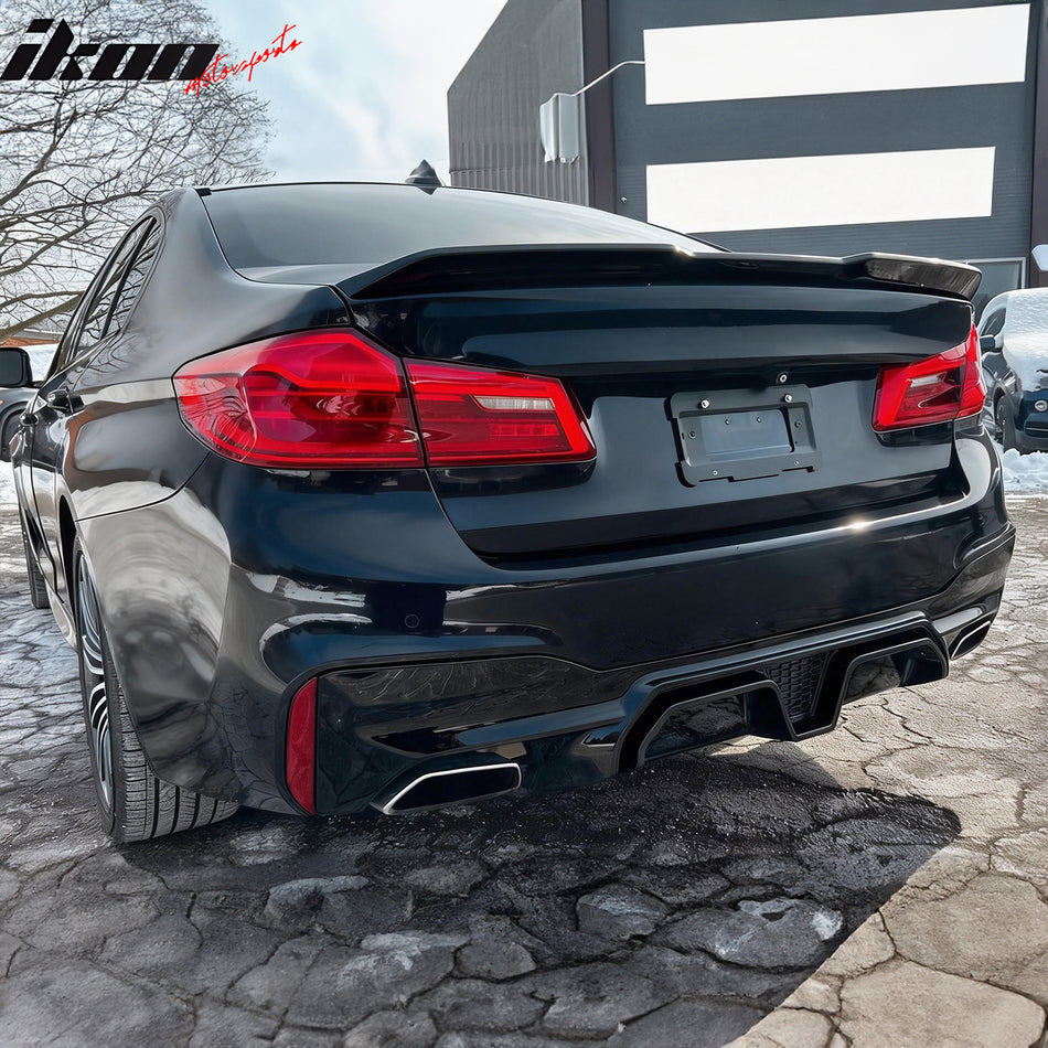 IKON MOTORSPORTS Rear Diffuser, Compatible with 2017-2023 BMW 5 Series G30 Sedan M Sport, F90 M5 CS Style Gloss Black PP Rear Bumper Lower Spoiler Air Dam Chin Valance Splitter 1PC