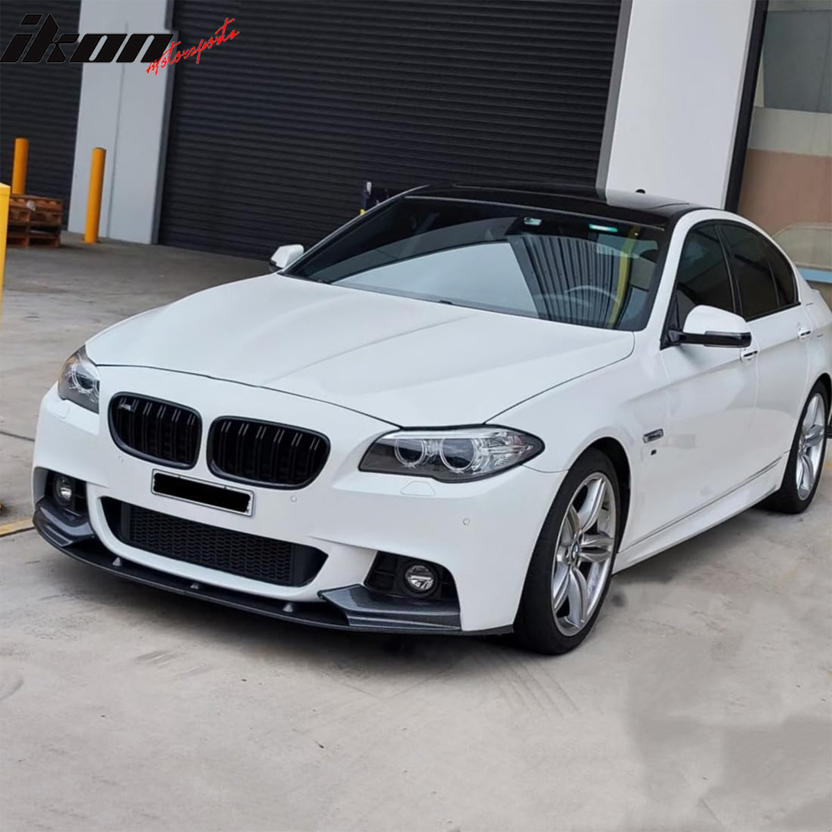 IKON MOTORSPORTS Front Bumper Lip, Compatible with 2011-2016 BMW F10 5 Series Sedan (Fits M Sport Bumper Only), MP Style Carbon Fiber Print ABS Add-on Air Dam Chin Spoiler Protector Splitter 4PCS