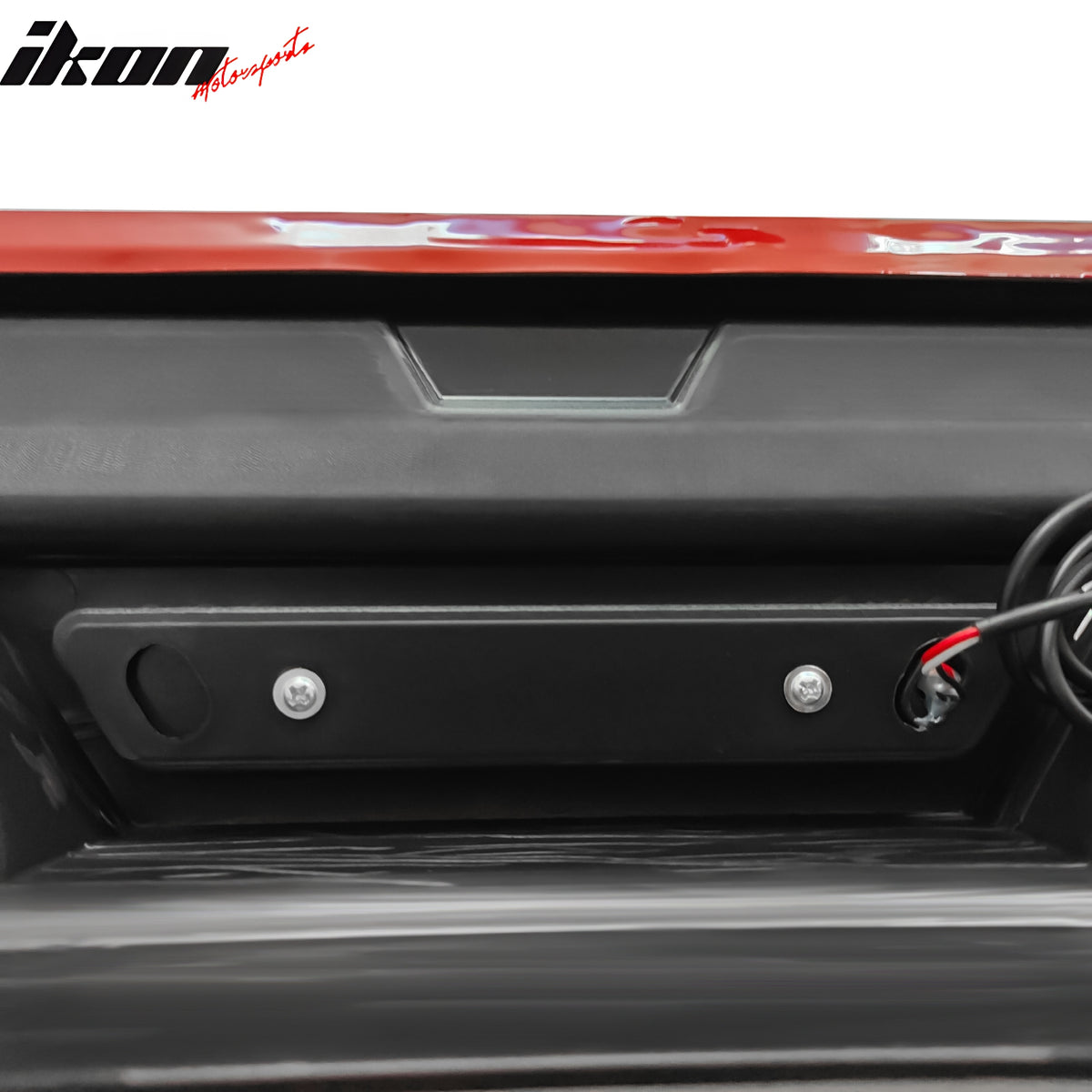 Fits 18-24 Toyota Camry SE XSE Rear Diffuser Lip W/LED Light