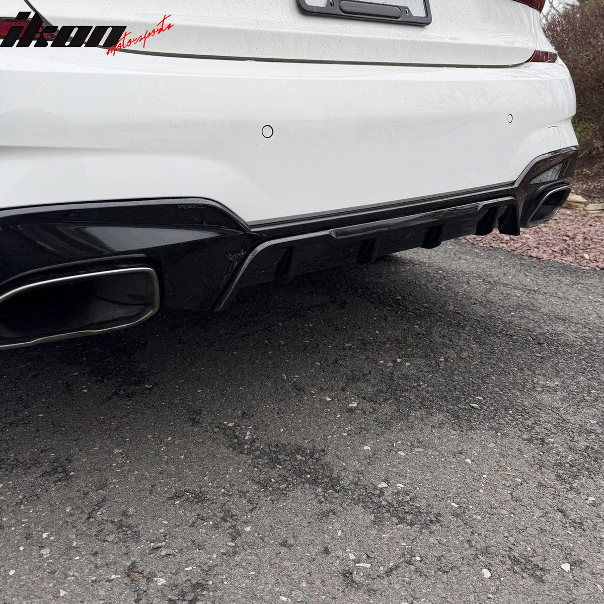 IKON MOTORSPORTS, Rear Diffuser Compatible With 2019-2022 BMW G20, 3 Series Gloss Black M340 Style Rear Bumper Lip Spoiler with Square Exhaust Tip 4 Blade