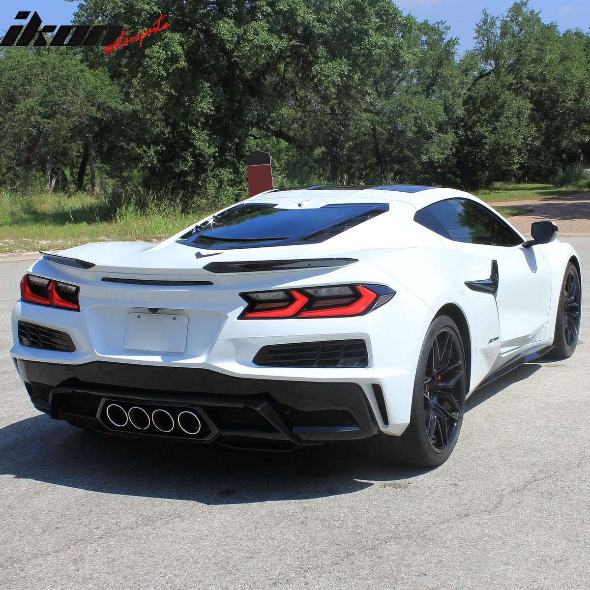 IKON MOTORSPORTS Rear Diffuser Lip + Silver Quad Exhaust Tips W/ Grille, Compatible with 2023-2025 Chevy Corvette C8 Z06 E-ray, OE Style Pearl Black PP Rear Bumper Lip Iron Mesh Grille + Exhaust Bezel
