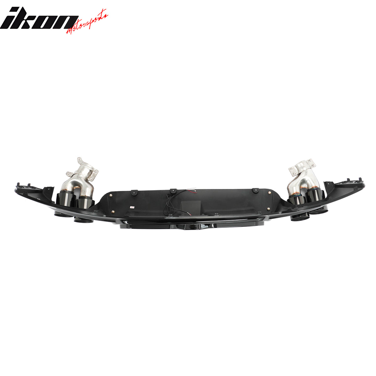 Fits 17-20 BMW G30 5 Series CS Style Rear Diffuser w/ LED + Black Quad Exhaust