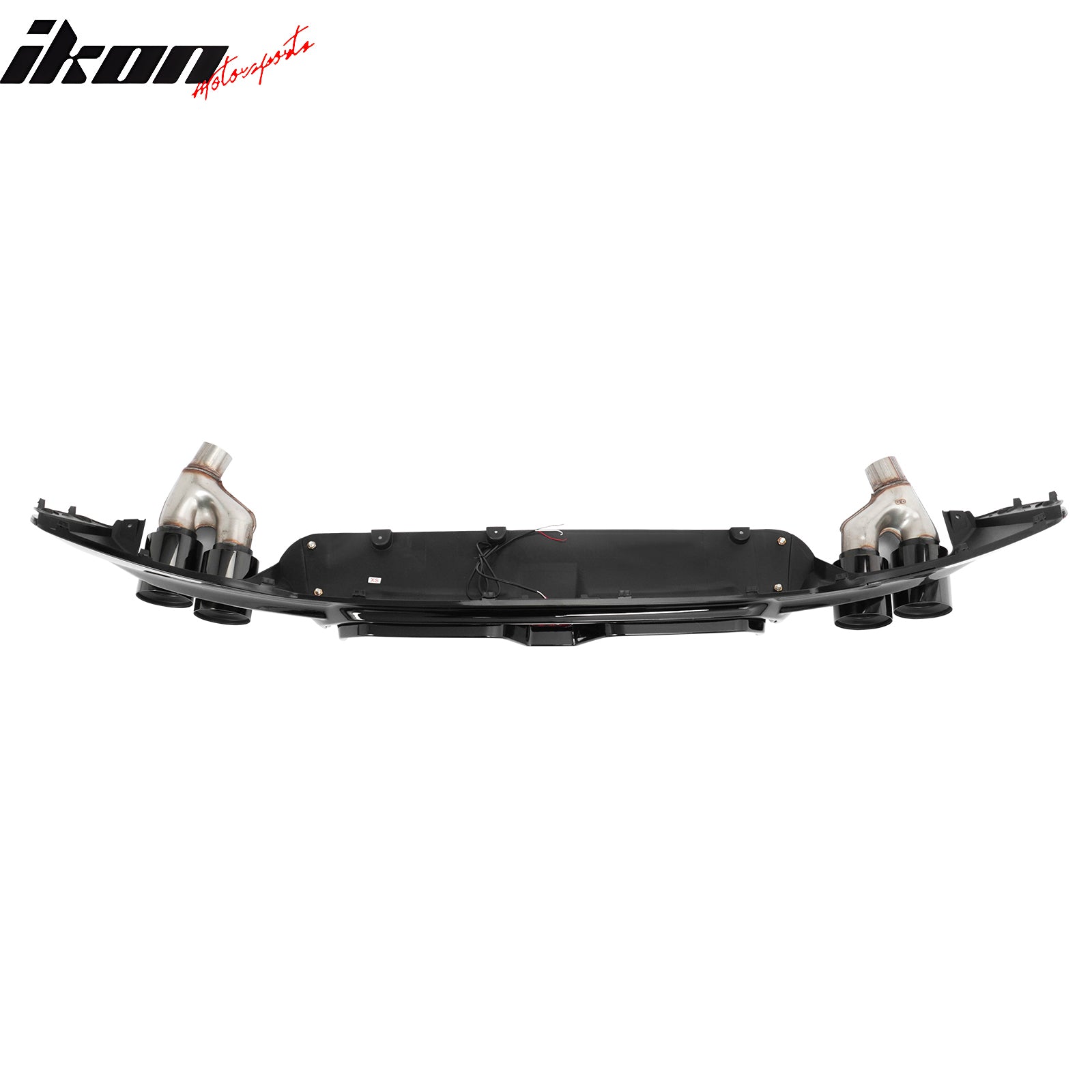 Fits 21-23 BMW G30 5 Series CS Style Rear Diffuser w/ LED + Black Quad Exhaust
