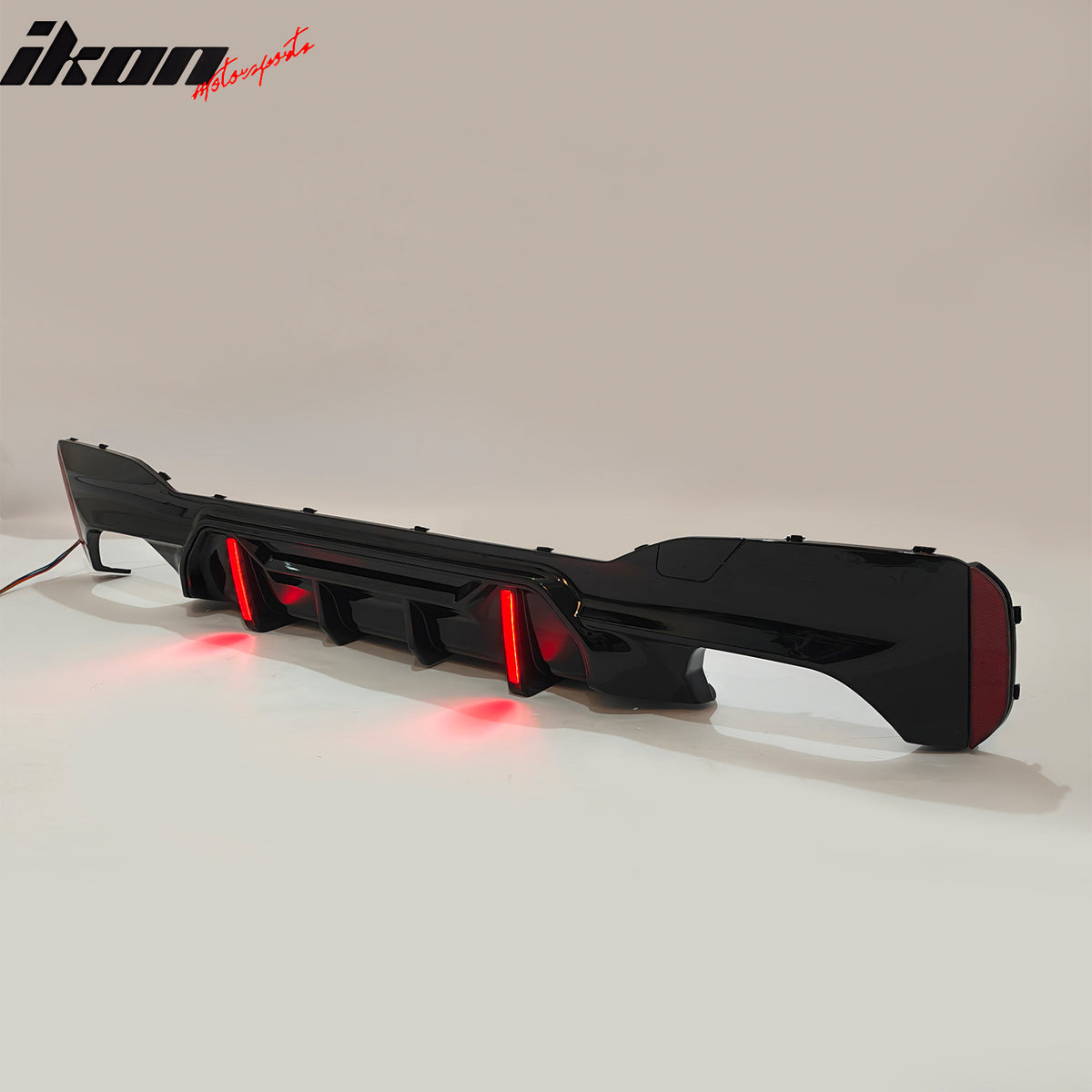 Fits 17-20 BMW 5 Series G30 M Sport Gloss Black LED Rear Diffuser w/Quad Exhaust